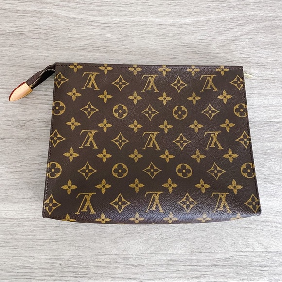 Louis Vuitton Monogram Canvas Toiletry Pouch - Picture 2 of 6